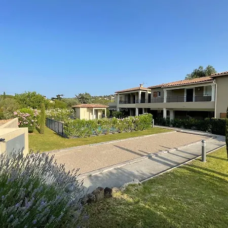 Climatise Avec Jardin Lejlighed